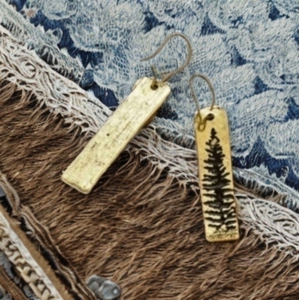 ANTHROPOLOGIE GOLDEN TREE BOHO EARRINGS - Picture 3 of 5